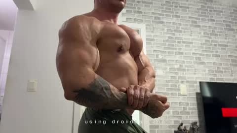 couplemuscle40 online show from 29, 7, 2026