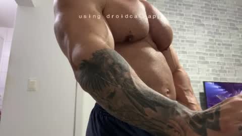 couplemuscle40 online show from 6, 8, 2026