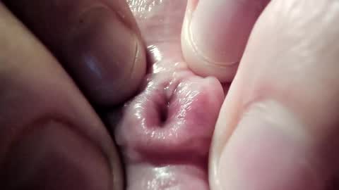 Im Courtney Nice to meet youFollow meInstagram courtneyluv778 online show from 21, 1, 2025