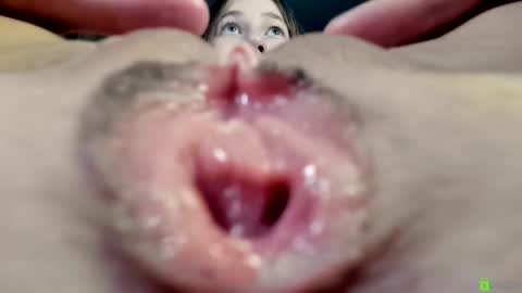 Im Courtney Nice to meet youFollow meInstagram courtneyluv778 online show from 23, 10, 2025