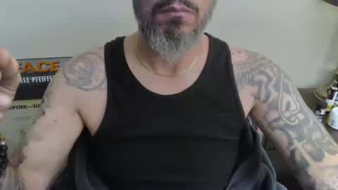 Snapshot of cpl_inlove chatting on 8, 12, 2024 cpl_inlove online show from 8, 12, 2024