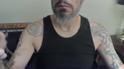 Snapshot of cpl_inlove chatting on 4, 10, 2025 cpl_inlove online show from 4, 10, 2025