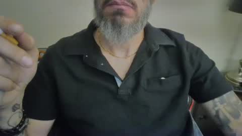 Snapshot of cpl_inlove chatting on 24, 10, 2025 cpl_inlove online show from 24, 10, 2025