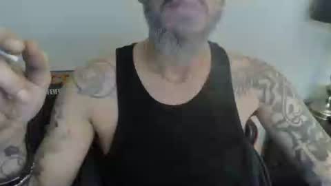 Snapshot of cpl_inlove chatting on 22, 11, 2025 cpl_inlove online show from 22, 11, 2025