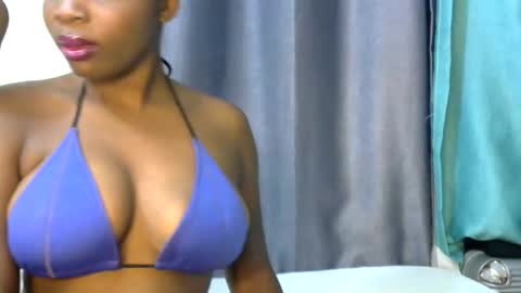 Snapshot of crazy_angela664 chatting on 11, 4, 2026 Angela online show from 11, 4, 2026