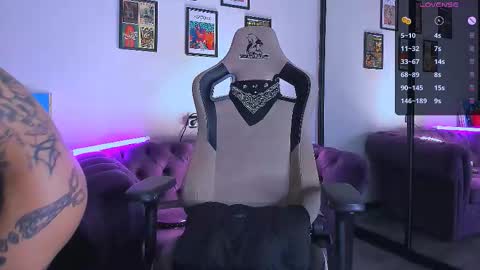 Snapshot of crazy_baby69 chatting on 9, 9, 2025    online show from 9, 9, 2025