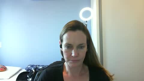 Anny online show from 27, 10, 2025