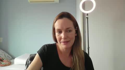 Anny online show from 3, 12, 2025