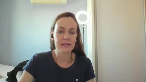 Anny online show from 5, 12, 2025