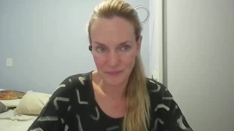 Anny online show from 6, 4, 2026