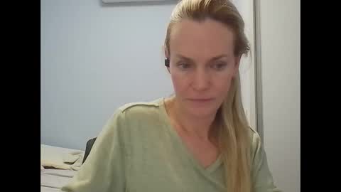 Anny online show from 29, 4, 2026