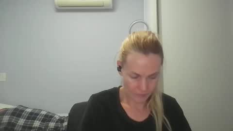 Anny online show from 11, 5, 2026