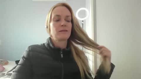Anny online show from 11, 5, 2026