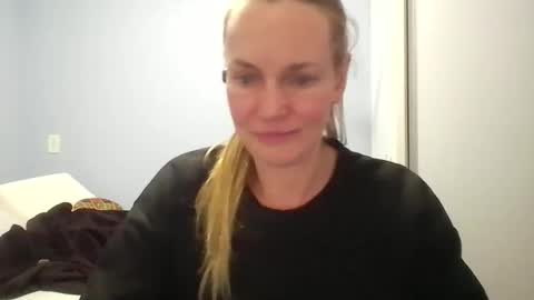 Anny online show from 8, 6, 2026
