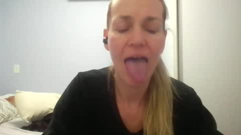 Anny online show from 23, 6, 2026