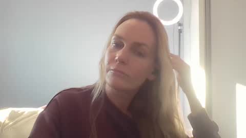 Anny online show from 28, 7, 2026