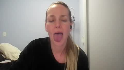 Anny online show from 7, 8, 2026