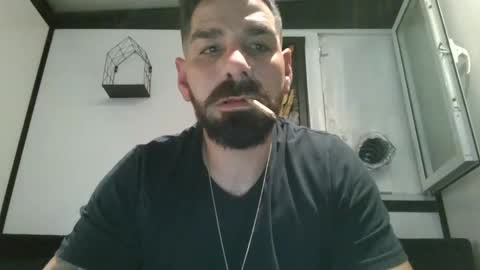 Snapshot of crazycouple1011 chatting on 10, 1, 2025 funcouple online show from 10, 1, 2025