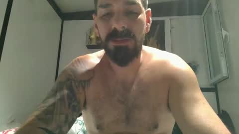 Snapshot of crazycouple1011 chatting on 22, 9, 2025 funcouple online show from 22, 9, 2025