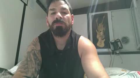 Snapshot of crazycouple1011 chatting on 8, 10, 2025 funcouple online show from 8, 10, 2025