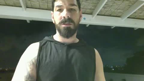 Snapshot of crazycouple1011 chatting on 12, 10, 2025 funcouple online show from 12, 10, 2025