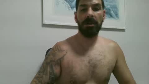 Snapshot of crazycouple1011 chatting on 5, 11, 2025 funcouple online show from 5, 11, 2025