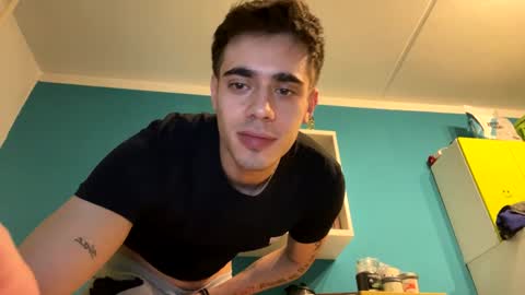 Snapshot of crazydickboy3 chatting on 2, 1, 2025 crazydickboy3 online show from 2, 1, 2025