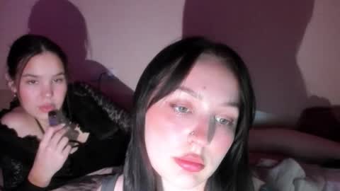 crazysweetygirls online show from 19, 2, 2026