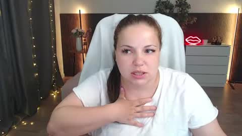 Crazyy Girl  online show from 1, 7, 2026