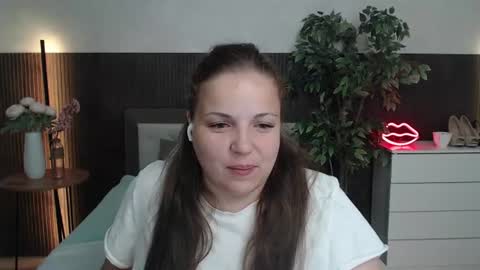 Crazyy Girl  online show from 15, 7, 2026