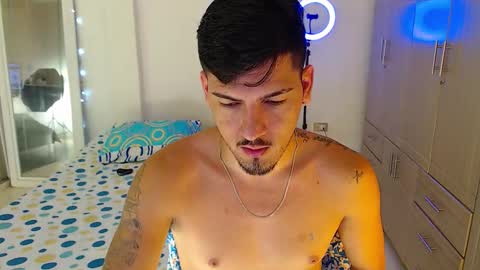 Snapshot of crazyybull chatting on 21, 11, 2025 Bull online show from 21, 11, 2025