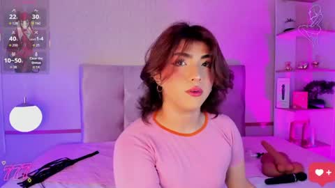 Snapshot of creamy_angelo chatting on 19, 7, 2026 creamy_angelo online show from 19, 7, 2026
