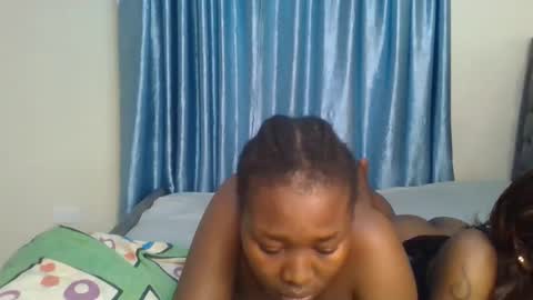 creamy_pie1 online show from 24, 3, 2026