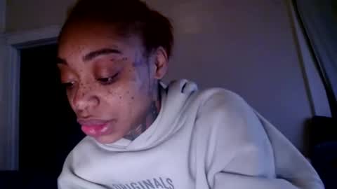 Snapshot of creamyexotica chatting on 21, 2, 2025 CreamyExotica online show from 21, 2, 2025