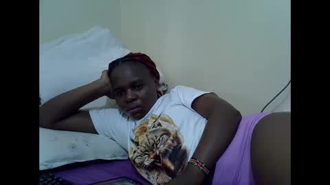 creamyypussyy online show from 17, 3, 2026