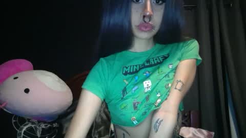 bunni xoxo online show from 24, 9, 2025