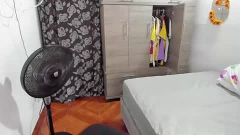 criistal_0 online show from 16, 7, 2026