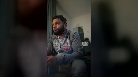 crimikeanu23 online show from 1, 8, 2026