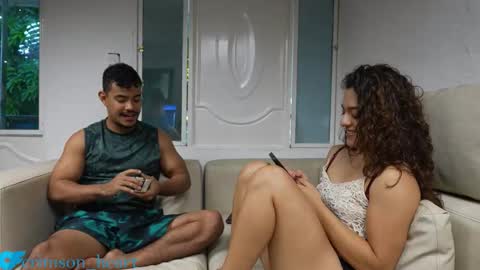 Crimson heart online show from 28, 10, 2025