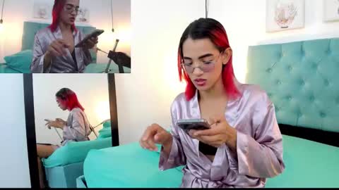 cris_dulce online show from 15, 11, 2025