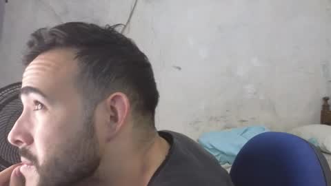 Snapshot of cris_simons chatting on 8, 12, 2024 cris_simons online show from 8, 12, 2024