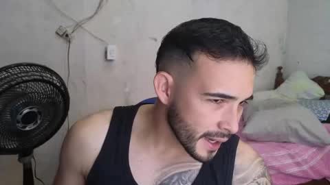 Snapshot of cris_simons chatting on 12, 2, 2025 cris_simons online show from 12, 2, 2025