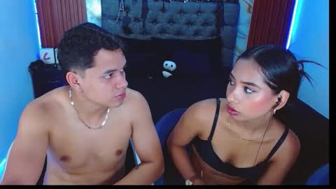 Snapshot of crisandmery chatting on 27, 11, 2025 CRISANDMERY online show from 27, 11, 2025