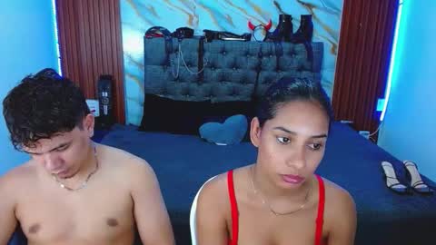 Snapshot of crisandmery chatting on 6, 1, 2026 CRISANDMERY online show from 6, 1, 2026