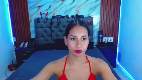 Snapshot of crisandmery chatting on 3, 3, 2026 CRISANDMERY online show from 3, 3, 2026