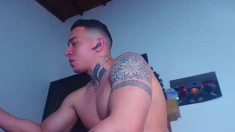 Cristopher online show from 17, 2, 2025