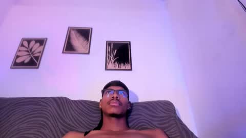 criss_zuri online show from 5, 5, 2026