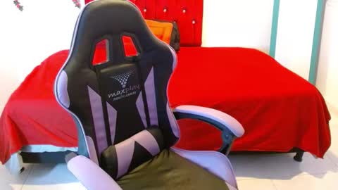 Snapshot of cristal541658 chatting on 17, 3, 2026 cristal541658 online show from 17, 3, 2026