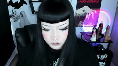 Cris online show from 4, 8, 2026