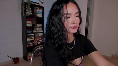 Cristal  online show from 9, 3, 2026